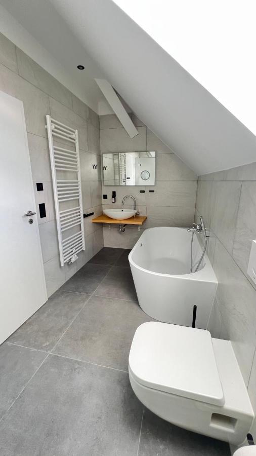 New Nomads Ferienwohnung Am See ซอสเซน ภายนอก รูปภาพ